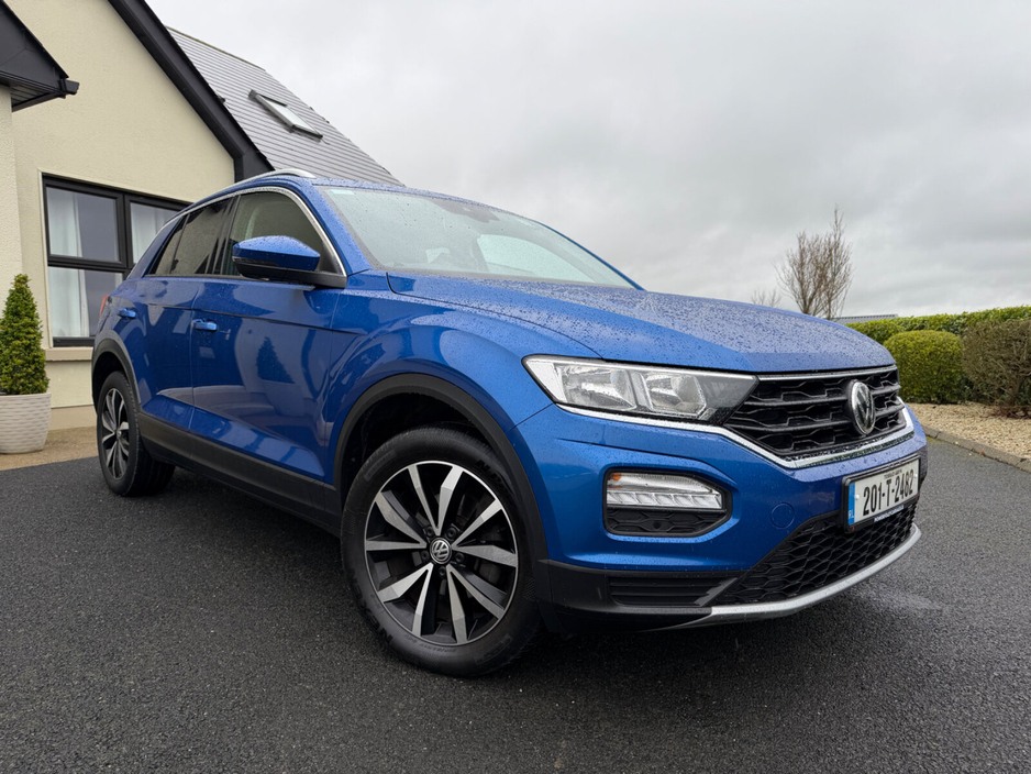 2020 Volkswagen T-Roc - image 5
