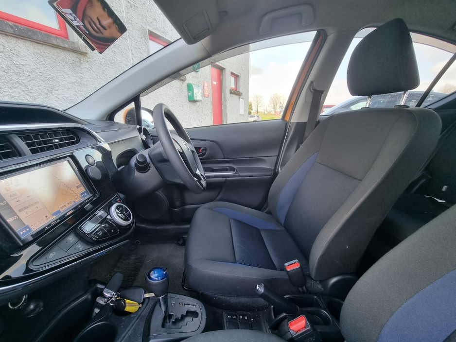 2017 Toyota Aqua - image 20