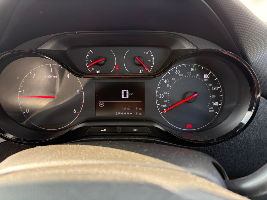 2018 Opel Crossland X - image 15