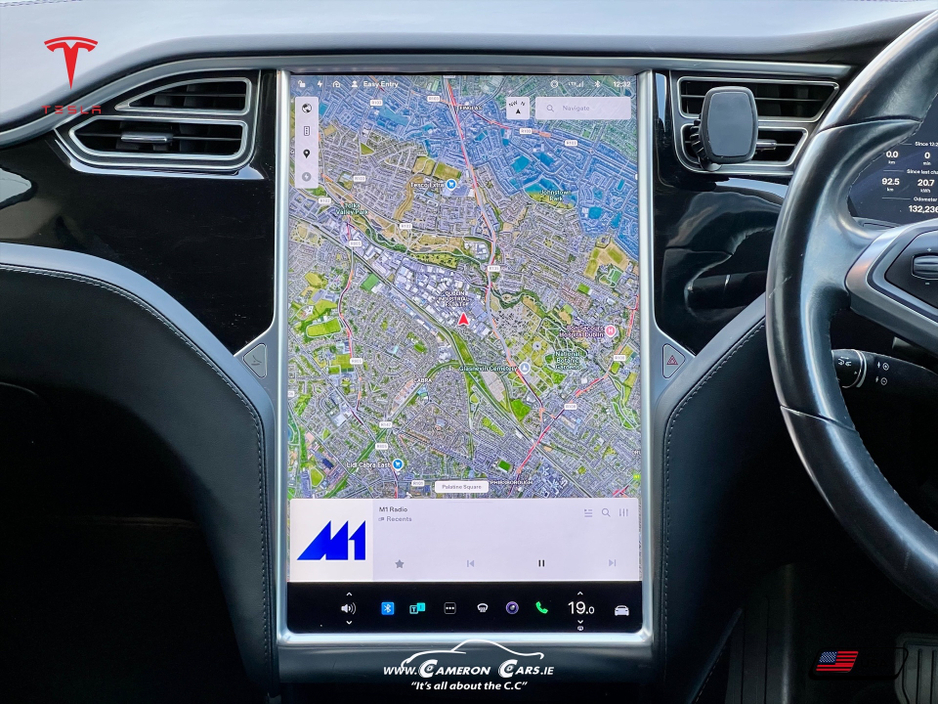 2017 Tesla Model S - image 18