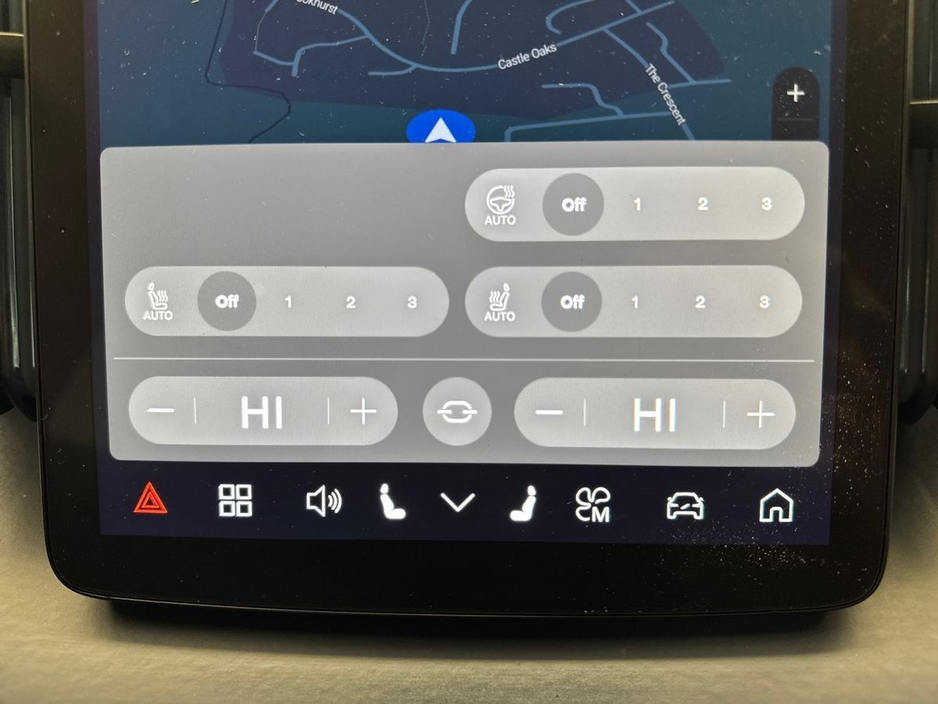 2024 Volvo EX30 - image 18