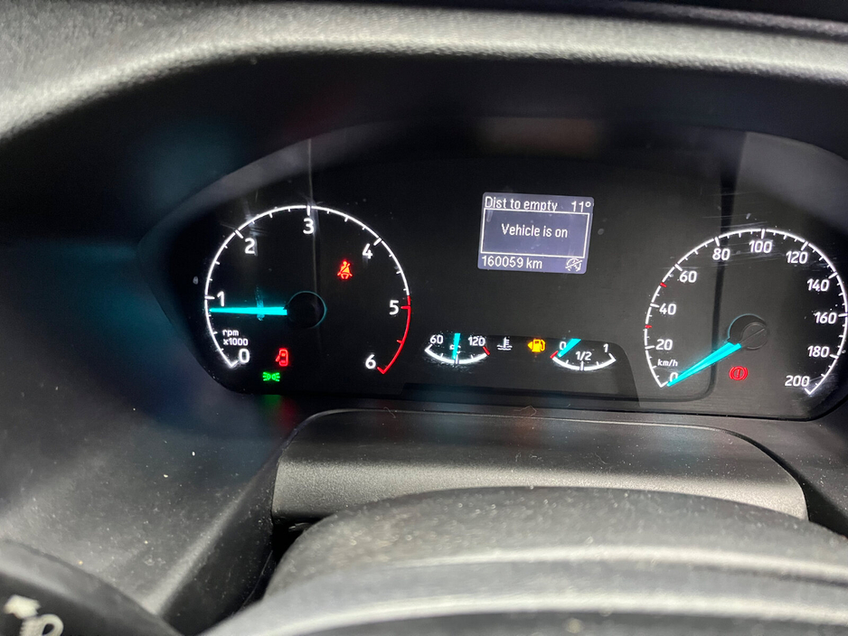 2019 Ford Transit - image 15