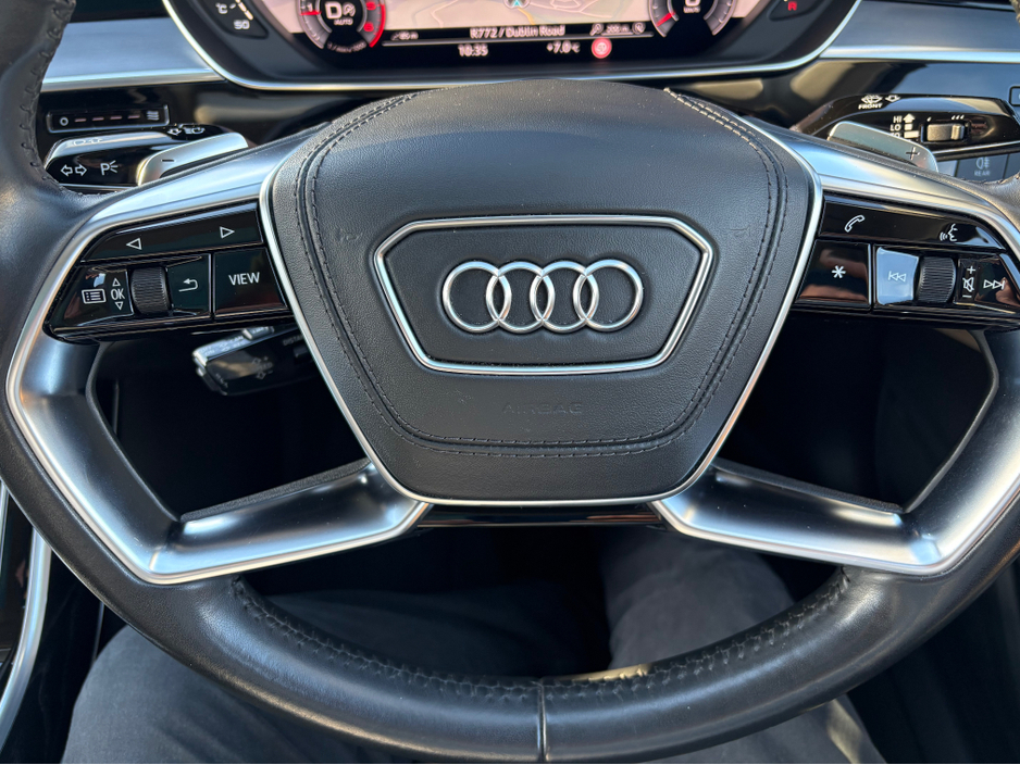 2019 Audi A8 - image 18