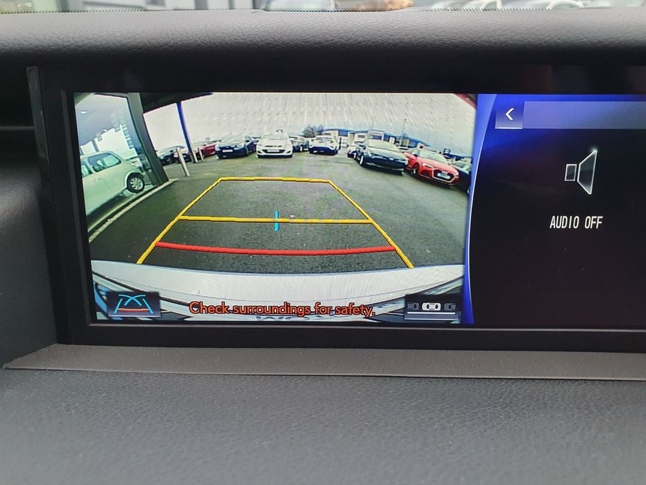 2018 Lexus IS 300 h HALF LEATHER * 2.5 SELF CHARGING HYBRID