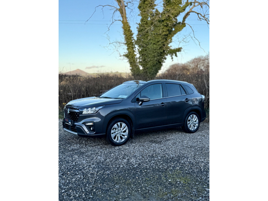 2025 Suzuki SX4 - image 5