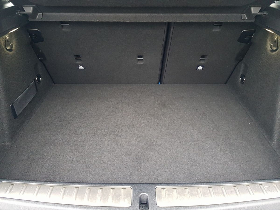 2020 BMW 1 Series - image 11