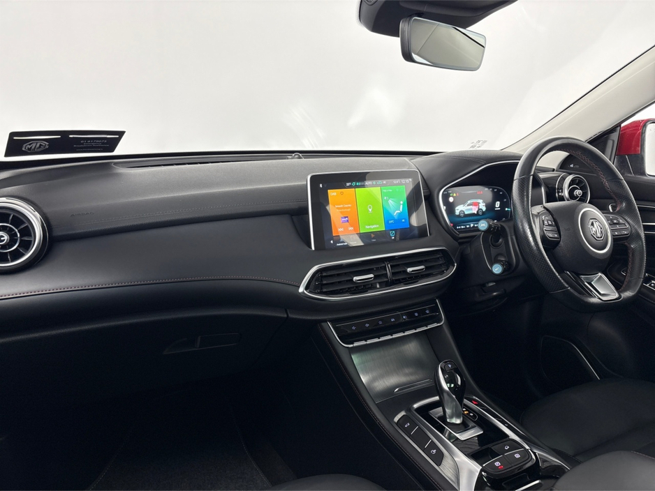 2022 MG HS - image 31