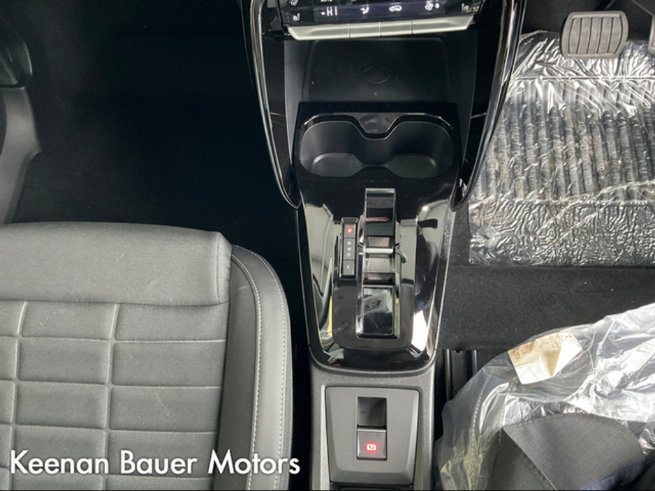 2025 Citroen C5 Aircross - image 10