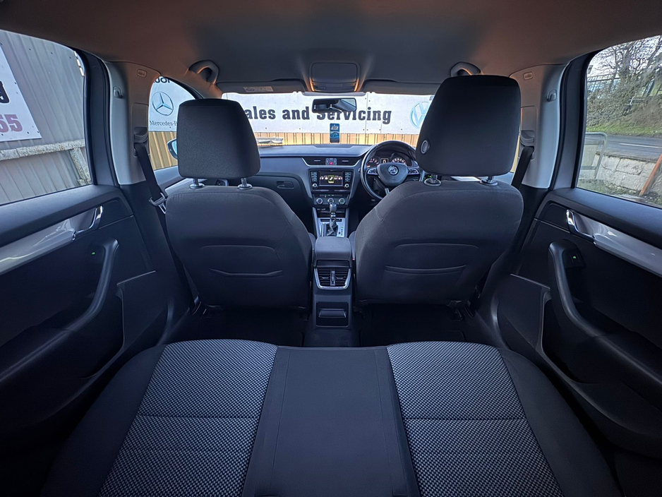 2016 Skoda Octavia AMBITION 1.6 TDI 110HP DSG 4DR €10,950