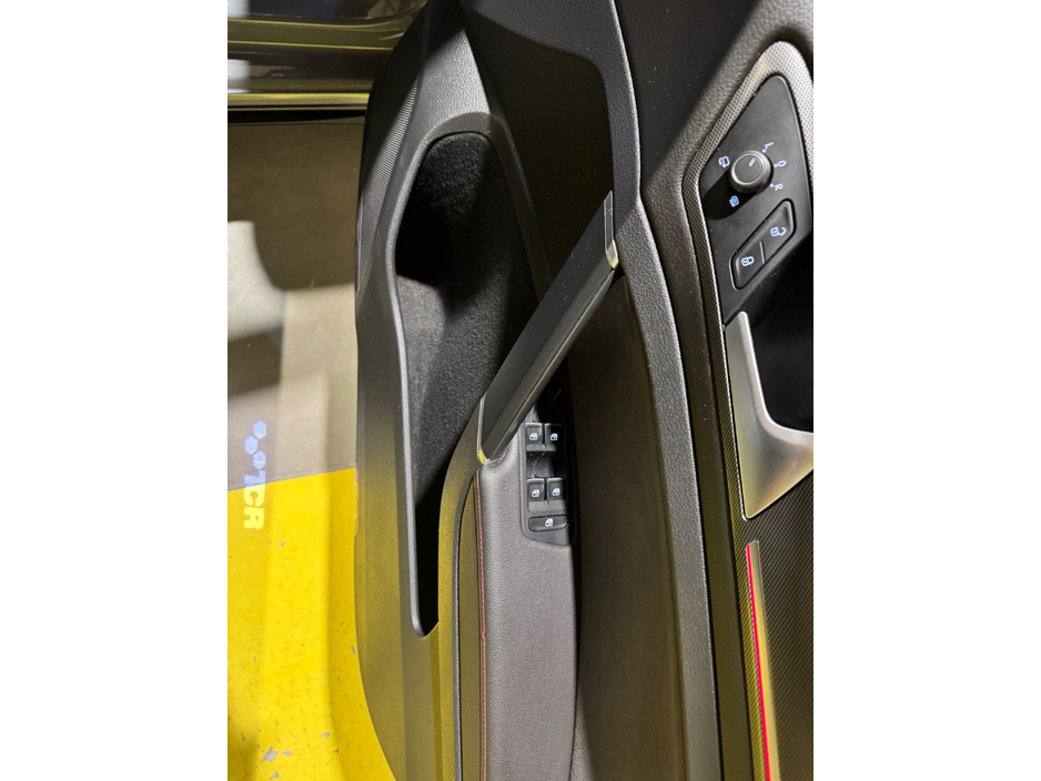 2019 Volkswagen Golf - image 29