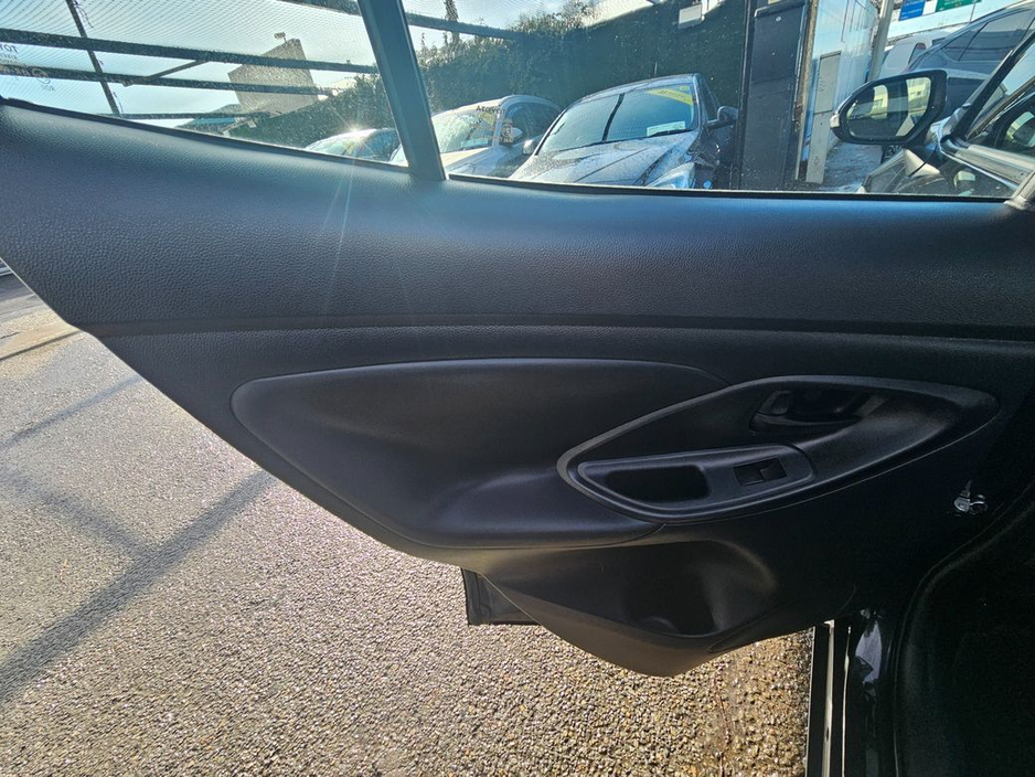 2023 Toyota Yaris YARIS CROSS, LUNA MODEL, HYBIRD, FINANCE, WARRANTY, 5 STAR REVIEWS €22,995