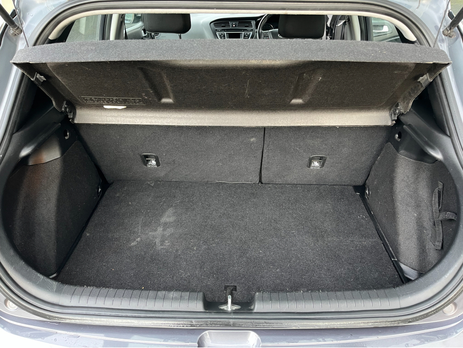 2016 Hyundai i20 DELUXE 5DR €9,950