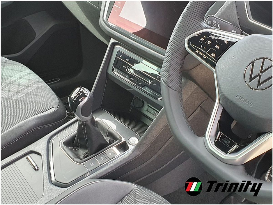 2021 Volkswagen Tiguan * R-LINE * 2.0 TDI * 150 BHP * BEST COLOUR * 20 €31,950