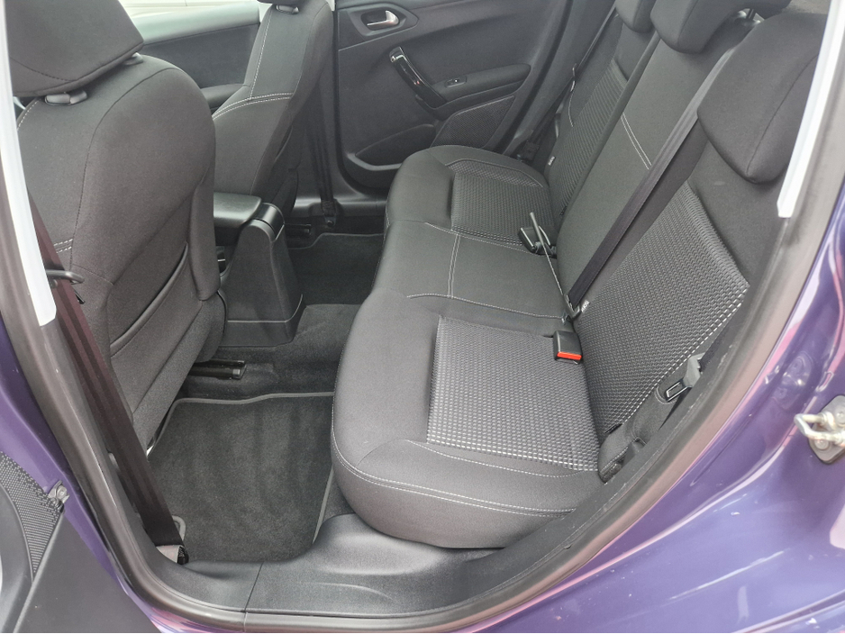 2017 Peugeot 208 ALLURE 1.2 PETROL 5DR AUTOMATIC €10,950