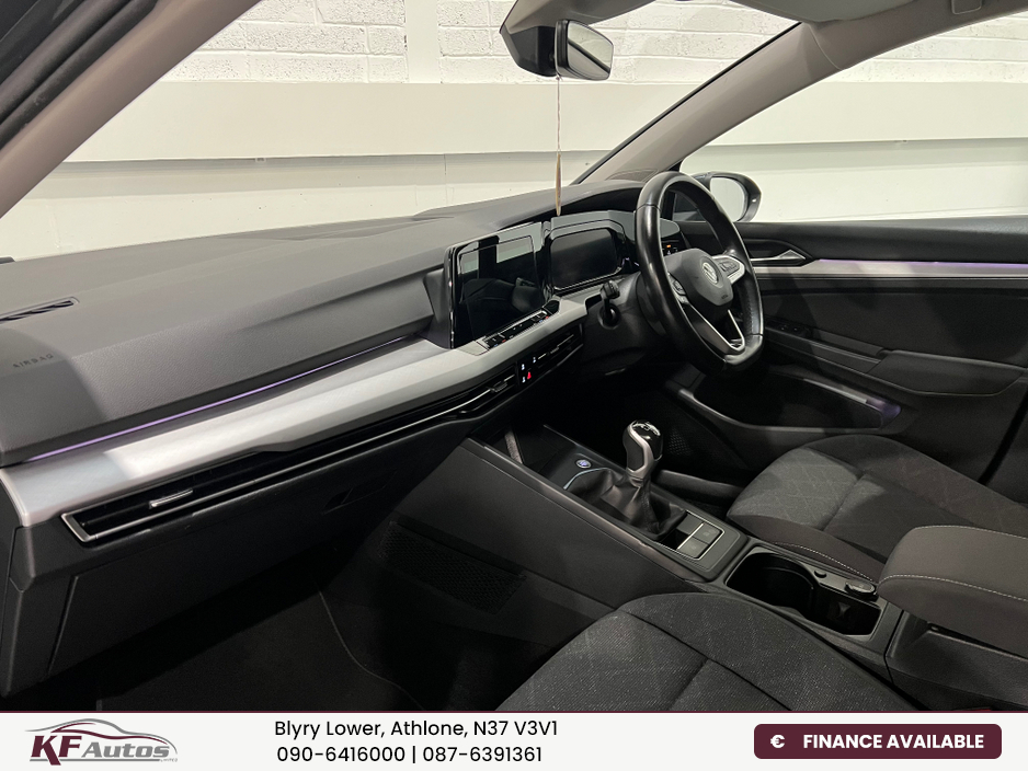 2022 Volkswagen Golf 2022 Volkswagen Golf Life 2.0TDI 6 Speed Manual 115bhp 5dr - 222 Reg €24,995
