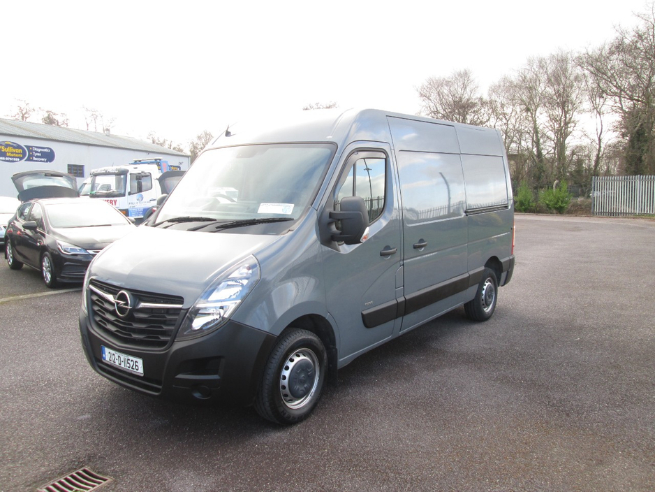 2021 Opel Movano - image 8