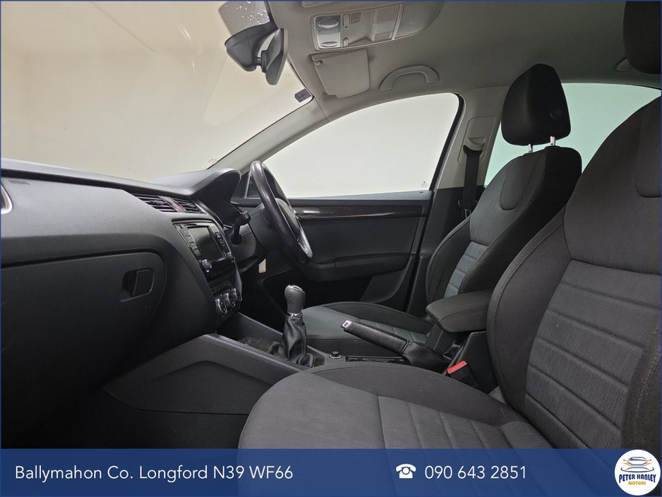 2016 Skoda Octavia - image 10