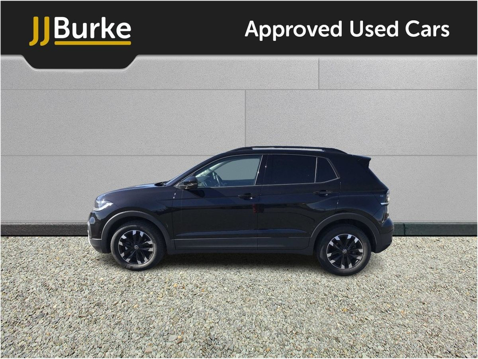 2022 Volkswagen T-Cross - image 3