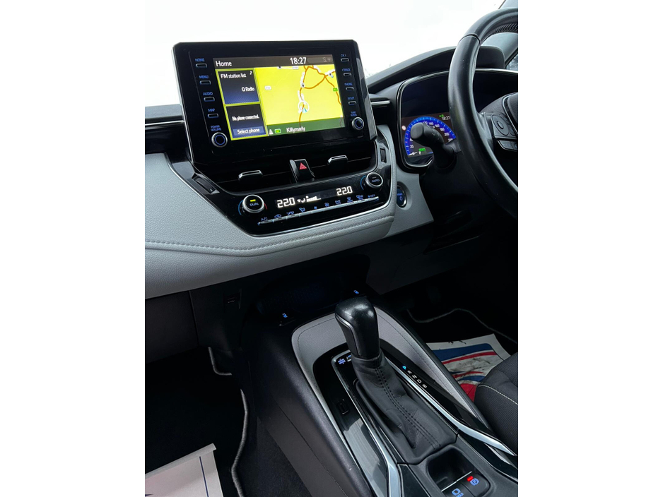 2021 Toyota Corolla - image 9