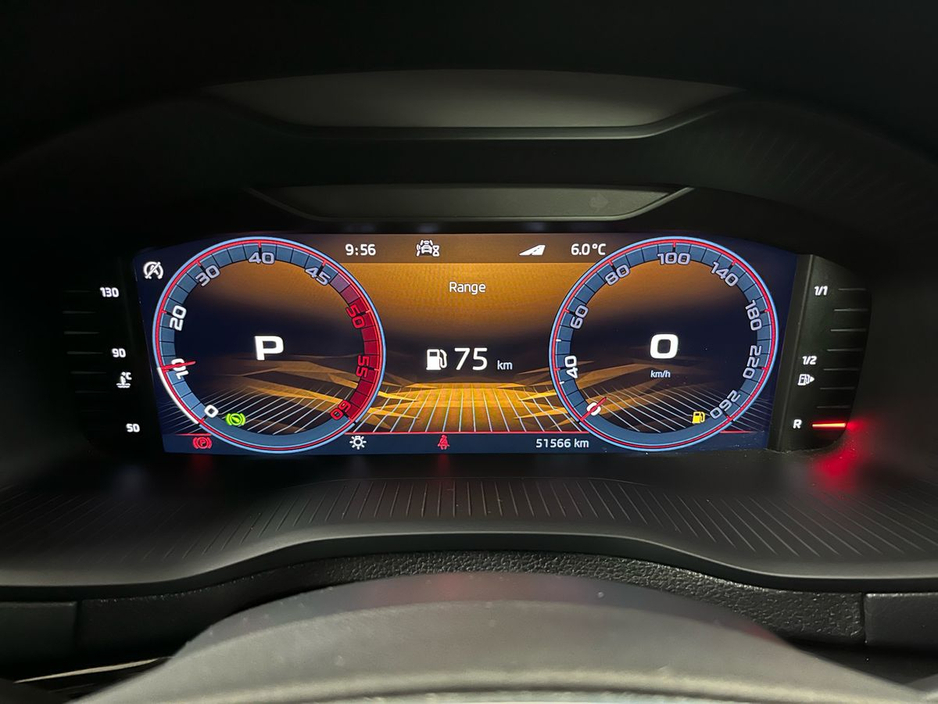 2023 Skoda Karoq Sportline DSG 2.0TDI 115BHP - Reversing Camera - Climate Control - Heated Seats - Cruise Control - Apple CarPlay/Android Auto €40,950