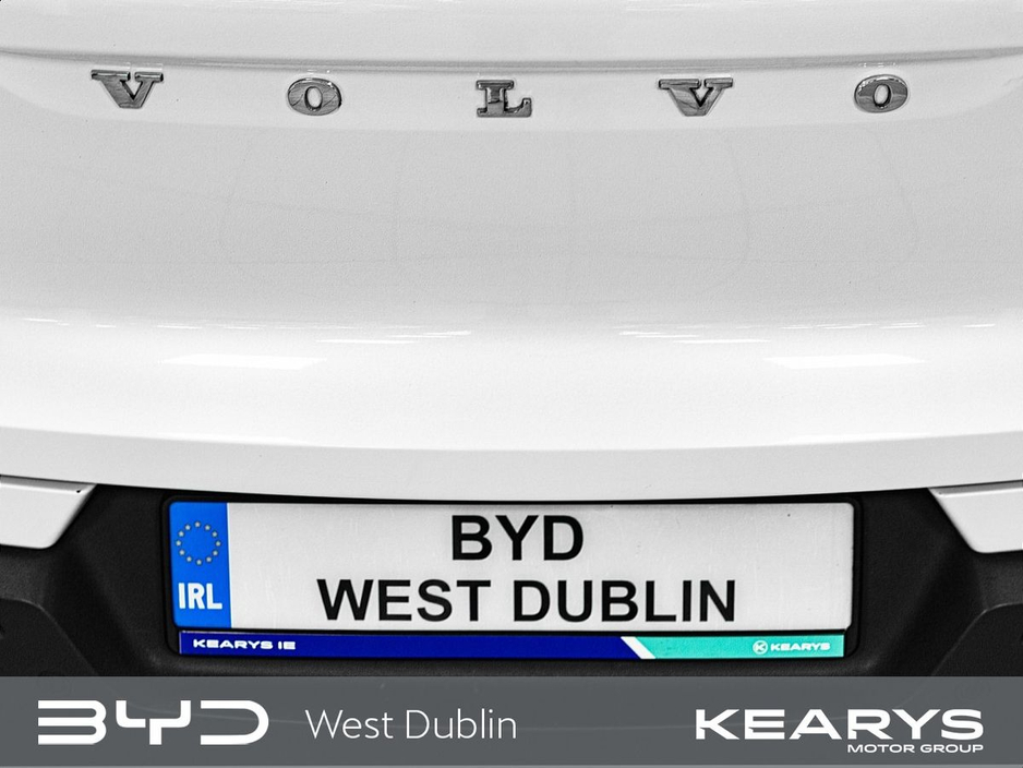 2022 Volvo XC40 XC40 RECHARGE (231hp) €28,490