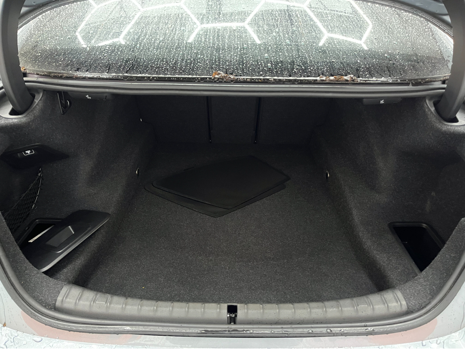 2017 BMW 5 Series €22950 2017 BMW 523D LUXURY 2.0 AUTOMATIC / CRUISE CONTROL 360° PARKING CAMERA / ELECTRIC MEMORY & HEATED SEATS €22,950