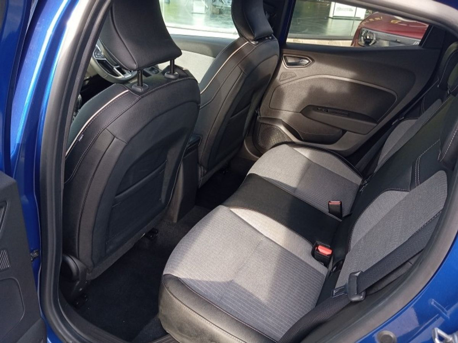 2025 Renault Clio TCe 90 DFull Techno €24,650