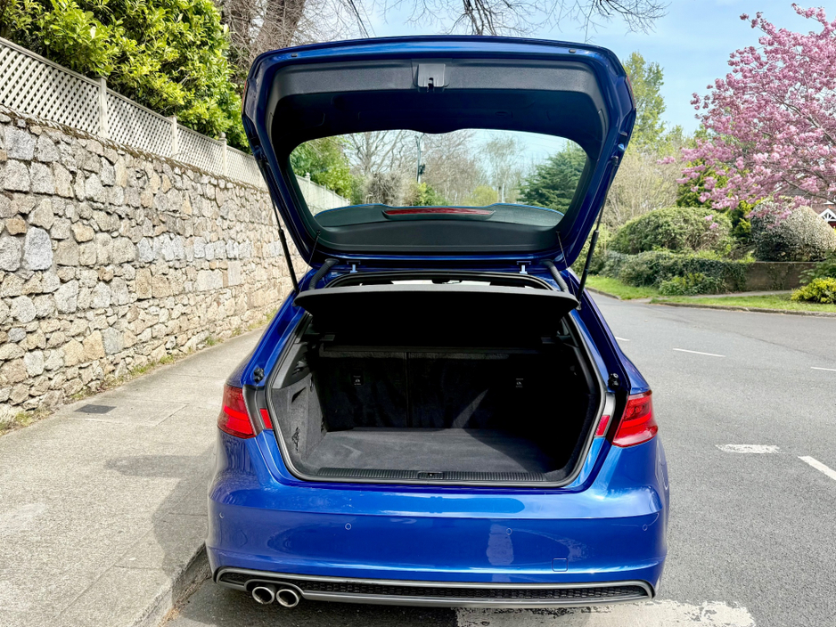 2016 Audi A3 - image 11