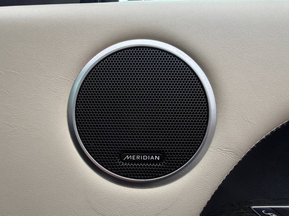 2020 Land Rover Range Rover Sport - image 30