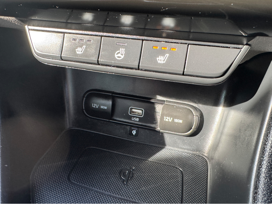 2020 Kia Sportage - image 27