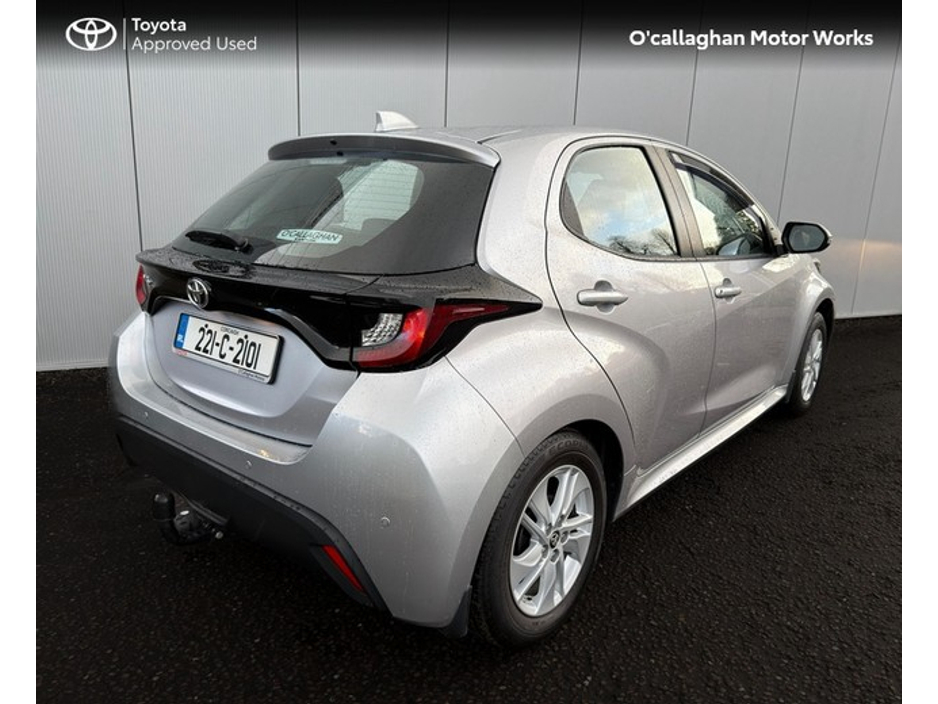 2022 Toyota Yaris 1.0 LUNA 4DR €21,950