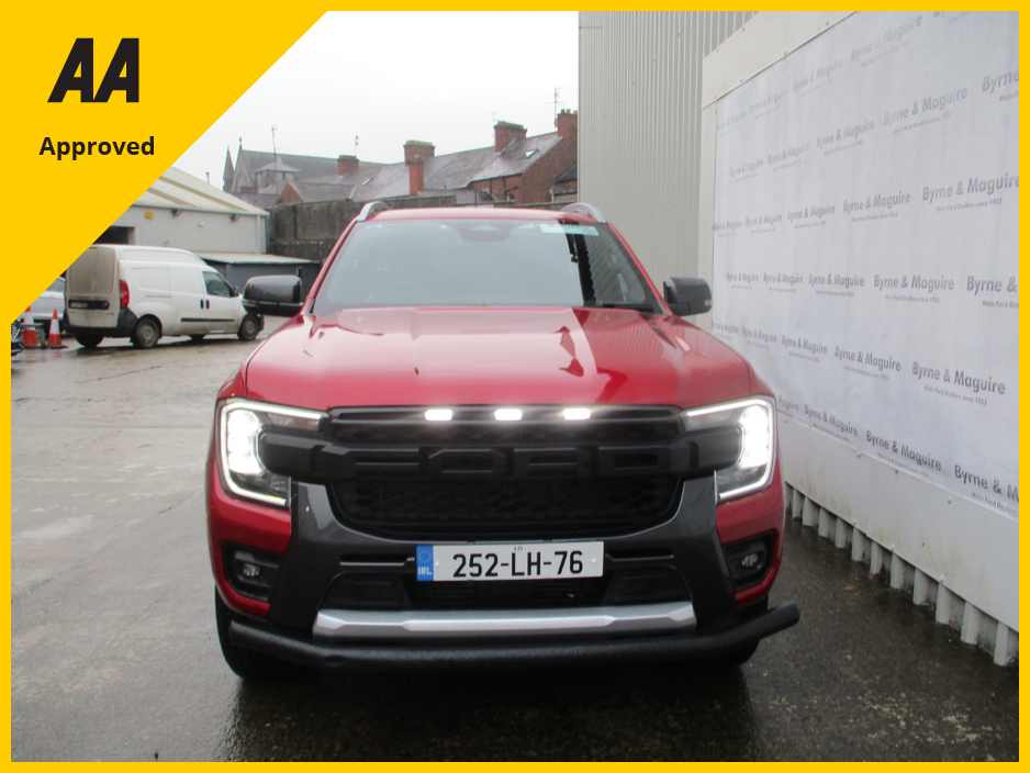 2025 Ford Ranger EX DEMO MODEL WITH ONLY 6000 KMS D/CAB WILDTRAK - 2.0TD AUTOMATIC !! PRICE PLUS VAT €52,000