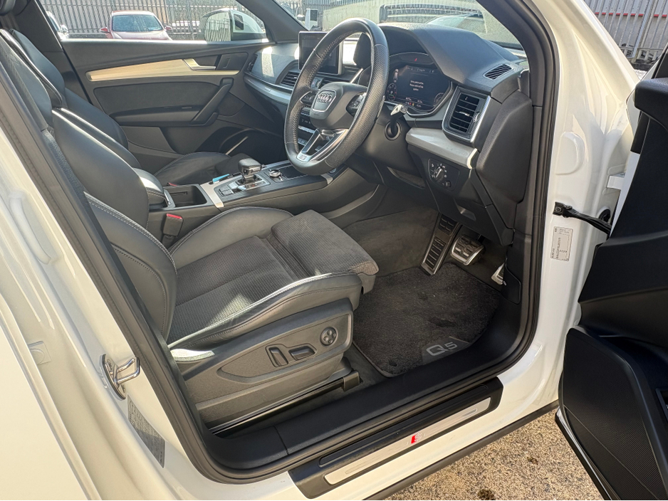 2020 Audi Q5 Quattro S-Line 40 TDi €39,950