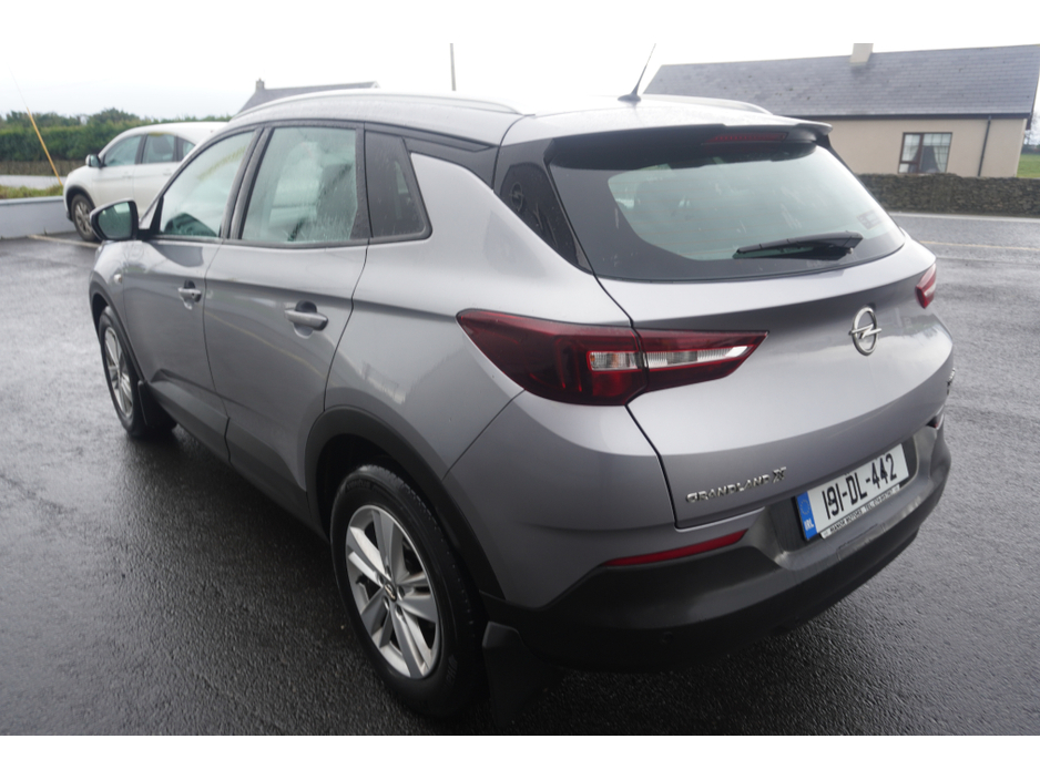 2019 Opel Grandland X - image 7