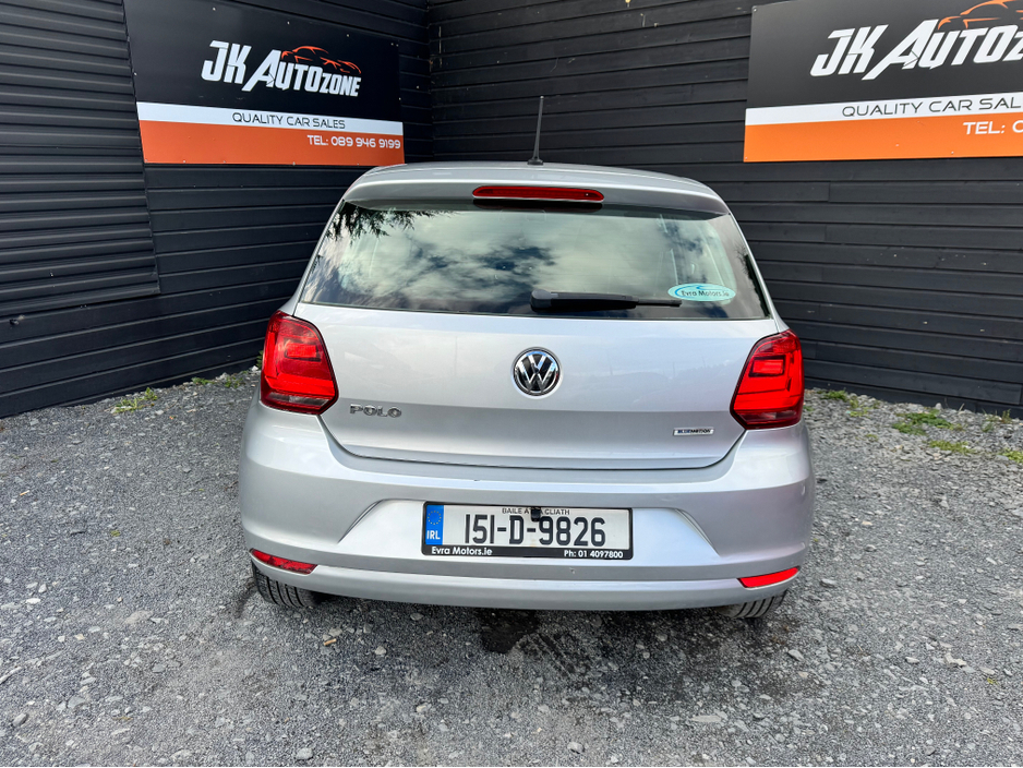 2015 Volkswagen Polo - image 5