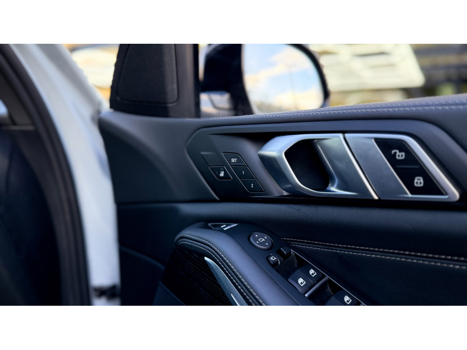 2023 BMW X5 2023 (232)  BMW X5 50E MSPORT LCI 490BHP €73,999