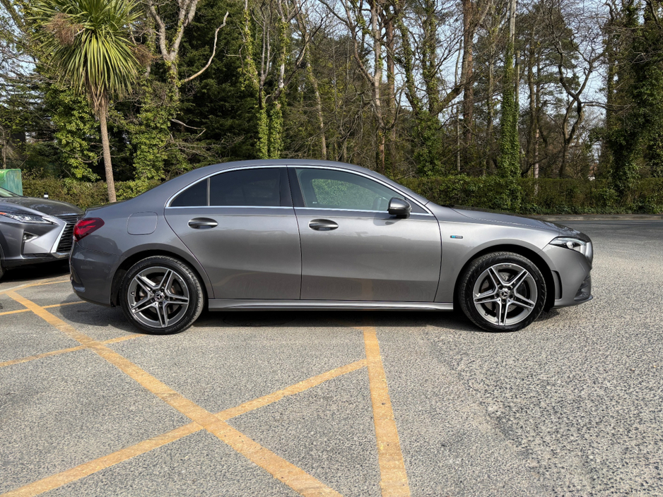 2021 Mercedes-Benz A Class - image 4