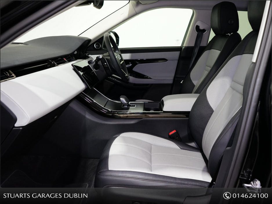 2024 Land Rover Range Rover Evoque - image 3