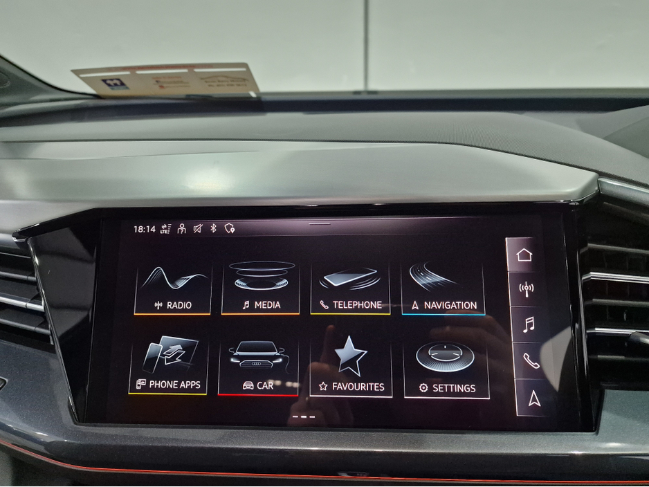 2024 Audi Q4 e-tron 45 S LINE (TECH PACK / 82KWH BATTERY) 282BHP AUTOMATIC **ONE OWNER / APPLE CARPLAY / ADAPTIVE CRUISE CONTROL / FULL LEATHER / SONOS PREMIUM SOUND / SAT NAV / REVERSE CAMERA / WIRELESS PHONE CHARGING** €43,900