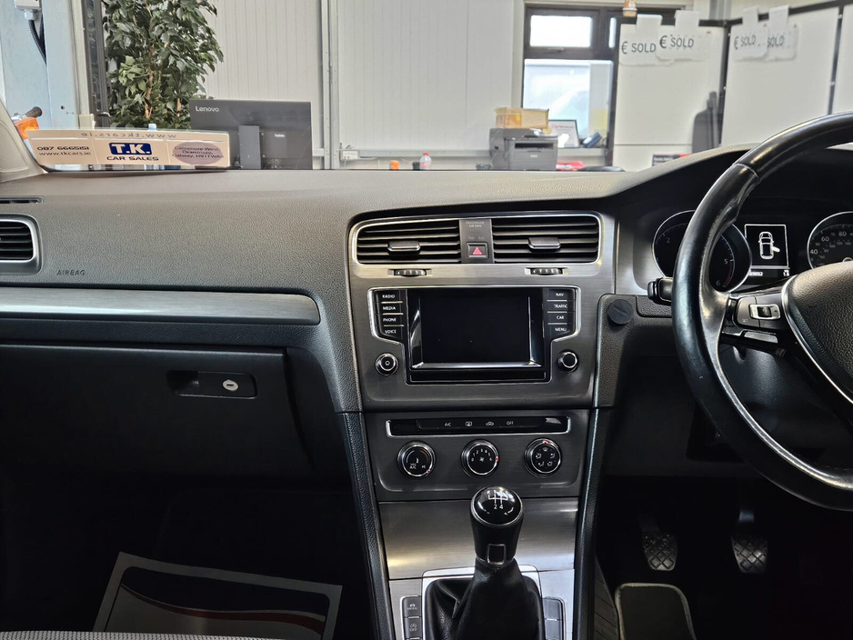 2013 Volkswagen Golf 1.6 TDI 105HP COMFORTLINE €7,950