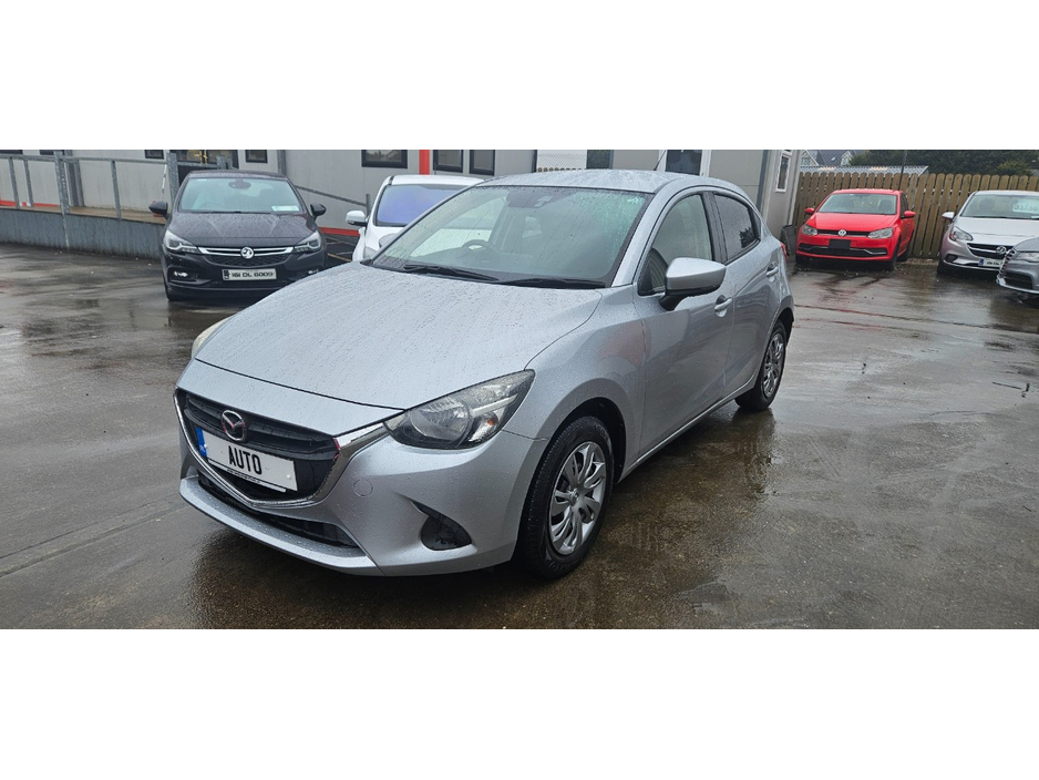 2017 Mazda Mazda2 - image 17