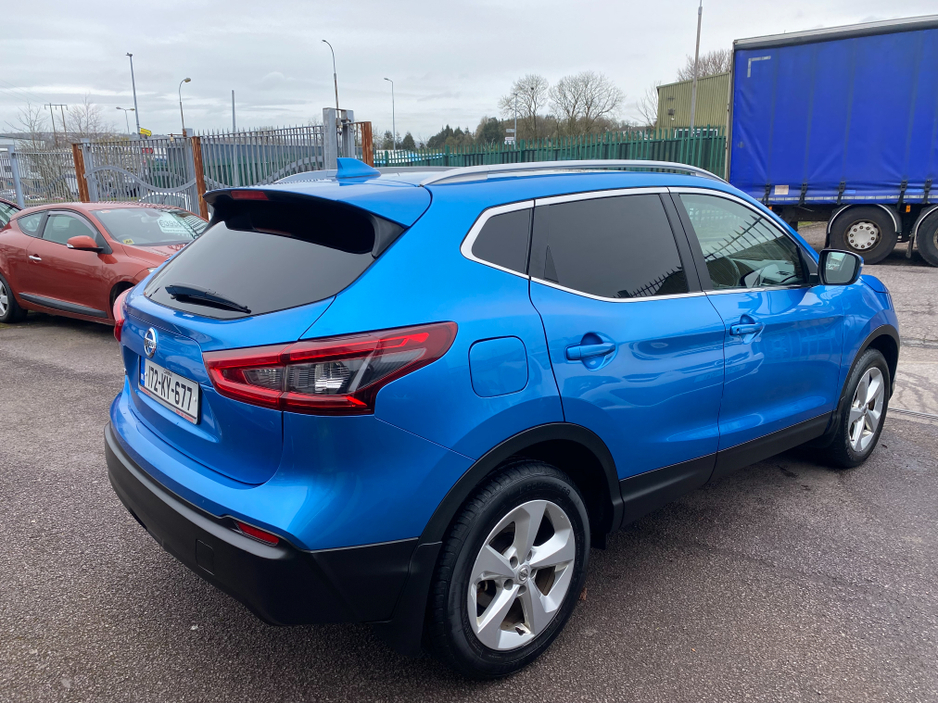 2017 Nissan Qashqai - image 8