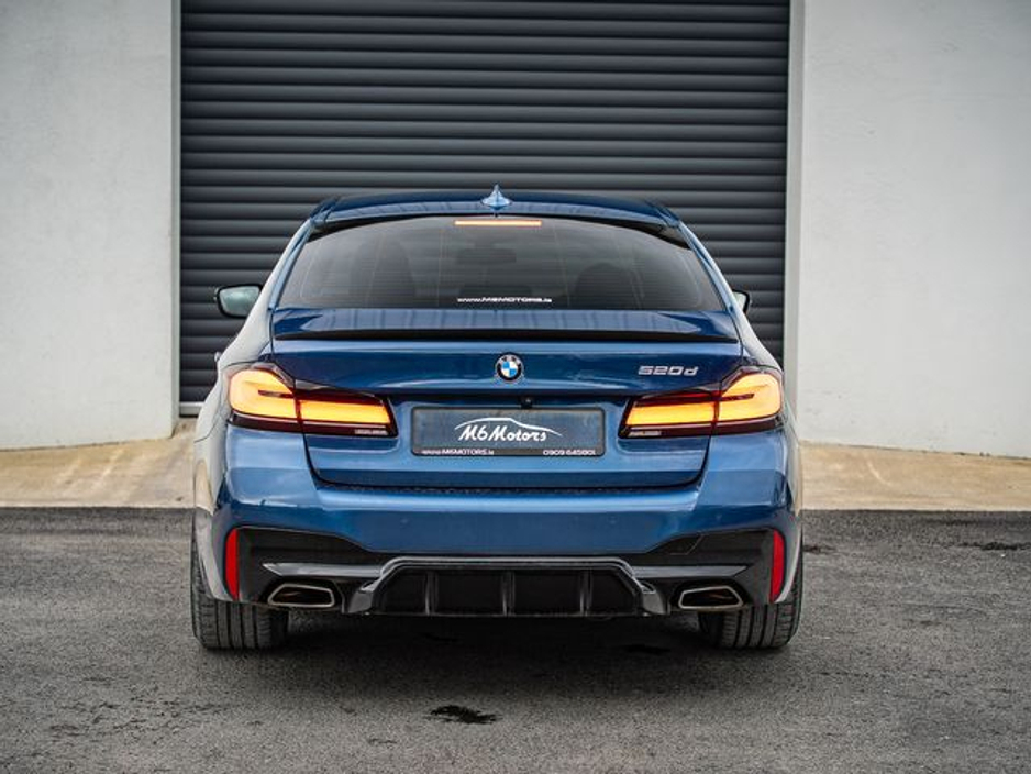 2021 BMW 5 Series - image 3