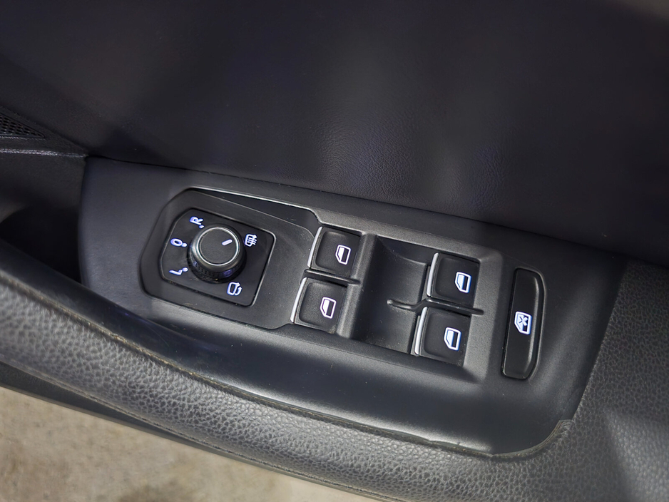 2016 Volkswagen Passat 2.0 TDI 150HP Highline BE €10,950