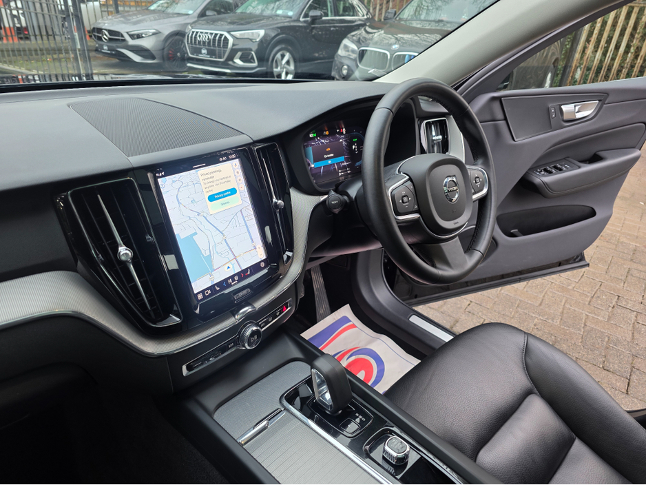 2023 Volvo XC60 2.0 T6 AWD PHEV. PANORMIC ROOF. HUGE SPEC. FINANCE ARRANGED. SIMI. AA APPROVED. €44,950