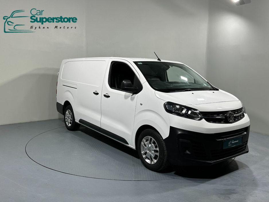 2020 Opel Vivaro LWB Twin Sliding Doors 1.5 Diesel €14,800