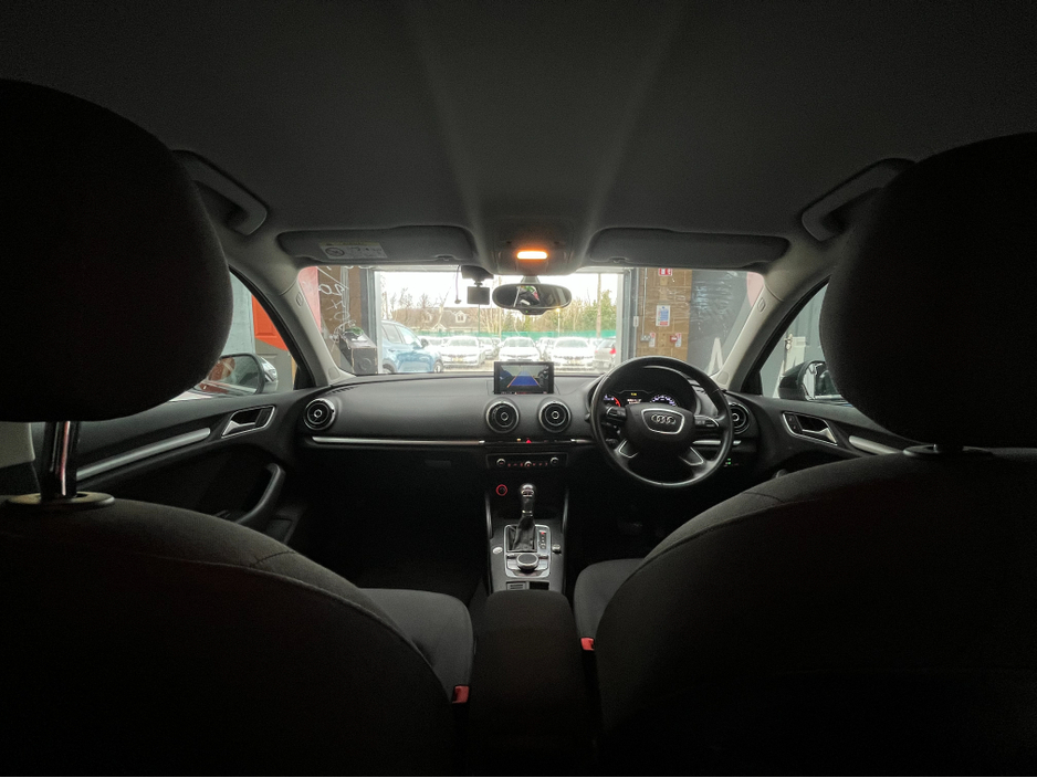 2016 Audi A3 - image 12