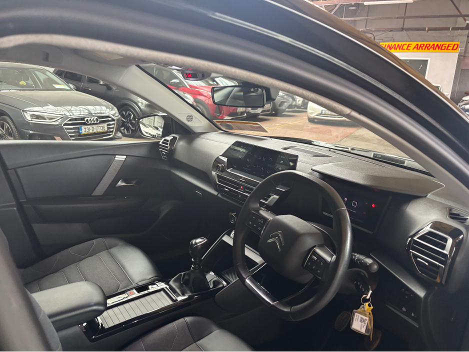 2022 Citroen C4 - image 5