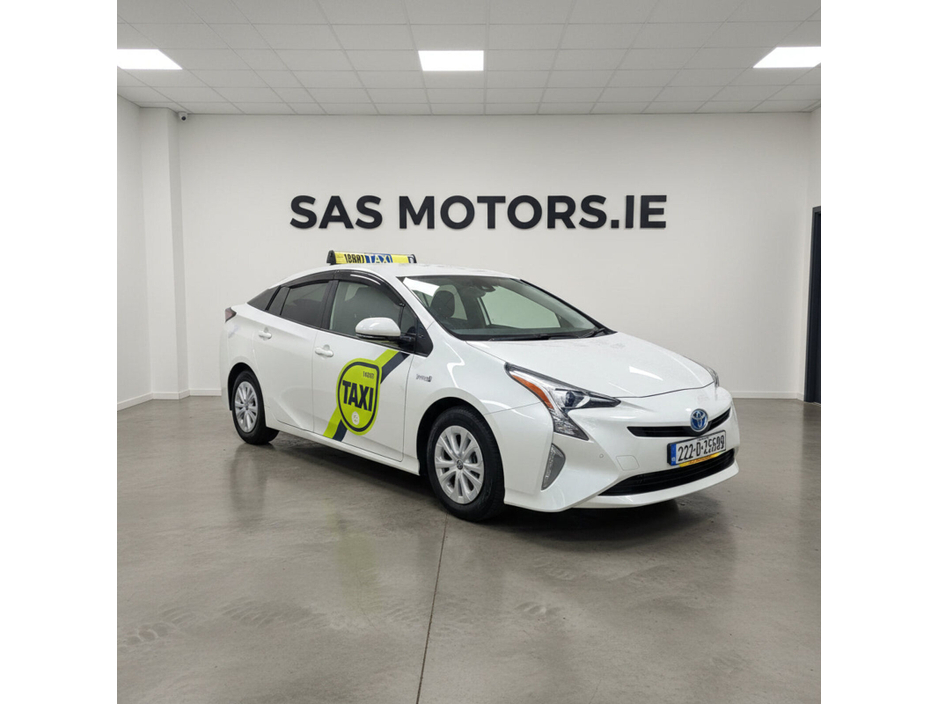 2022 Toyota Prius 1.8 Hybrid Luxury with Sat Navi & JBL €23,950