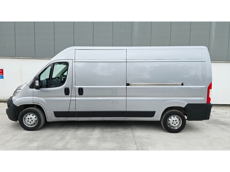 2023 Peugeot Boxer L3 H2 PROFESSIONAL PLUS €16,950